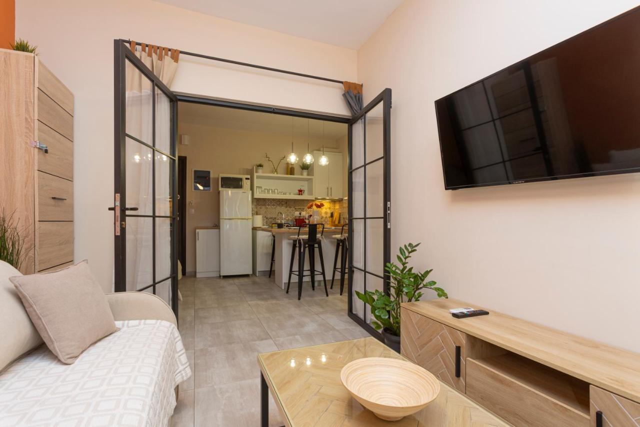3C'S Apartment Thess :Central, Cosy & Convenient Tesalónica Exterior foto